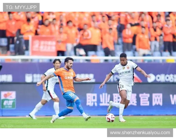 球队助教表示全员支持瓦科留队转会现象正常祝福瓦科未来发展